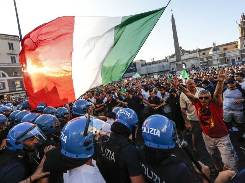 Come imprese e governo possono evitare di trasformare il green pass in una puntata di Squid game