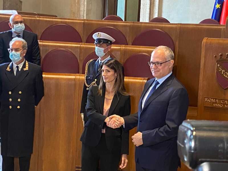 Gualtieri e il mistero della fascia tricolore