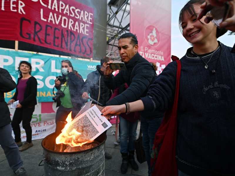 La disobbedienza ha un senso se poi se ne accettano le conseguenze
