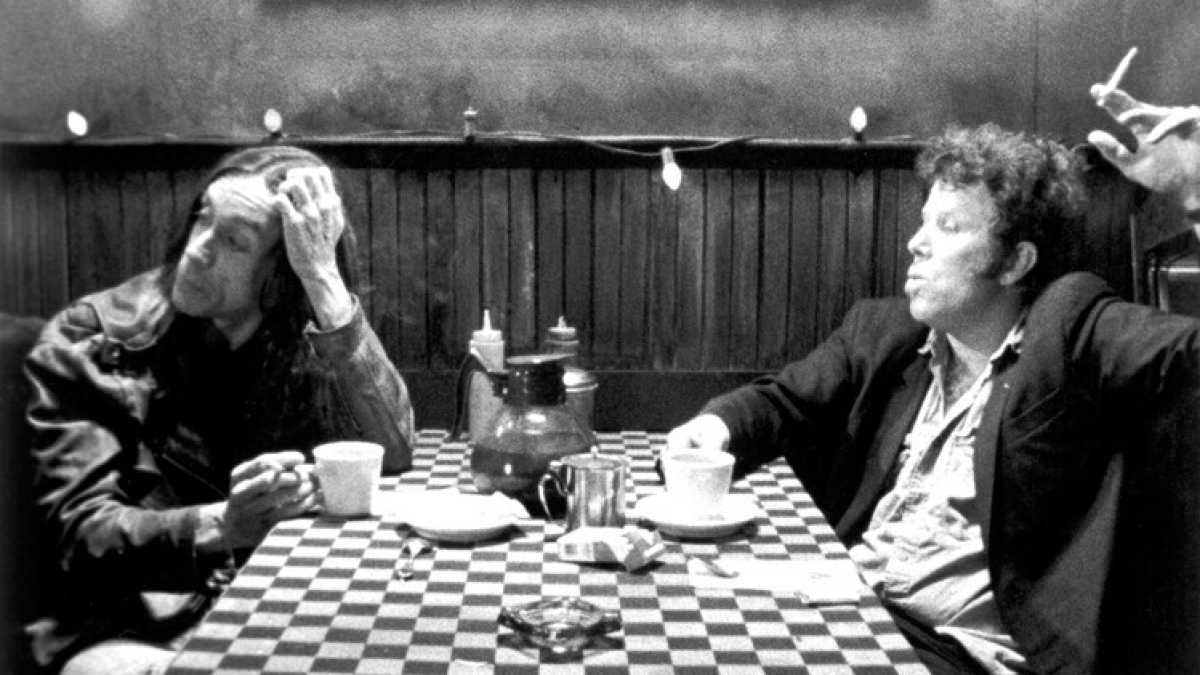 Immagine di Tom Waits e il bivio tra silenzio e musica