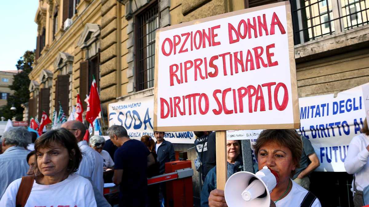 Immagine di Quota 102, Opzione donna e Ape sociale: così si andrà in pensione nel 2022