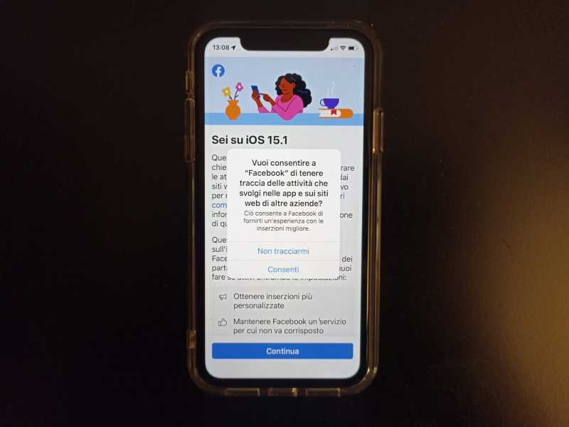 La guerra tra Apple e Facebook sui nostri dati personali