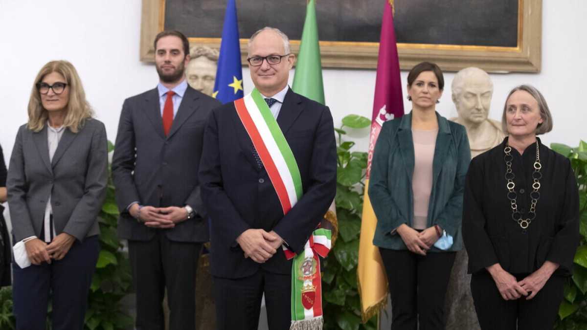 Immagine di Er Pugile, l’antropologa spazzina e i finti tecnici. “La giunta romanella" del sindaco Gualtieri