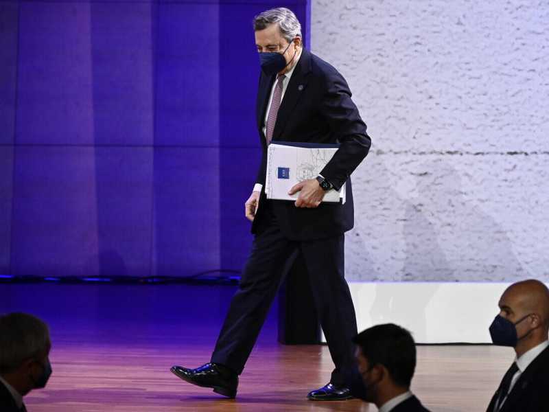 Il premier Mario Draghi (Ansa)
