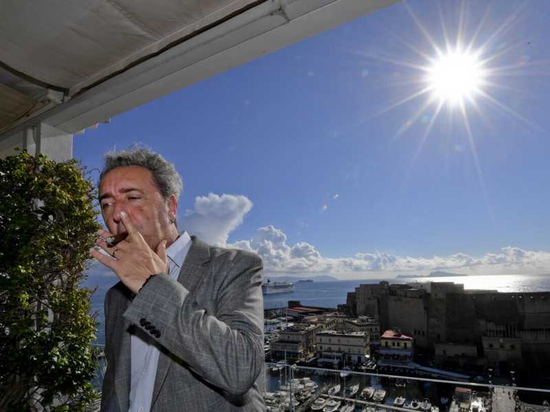 Sorrentino: "Ma quale terzo mondo? Napoli se l'è sempre cavata benissimo"