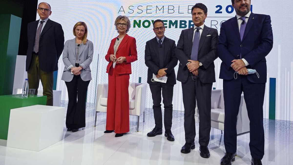 Immagine di I sondaggi certificano la sparizione dei grandi partiti