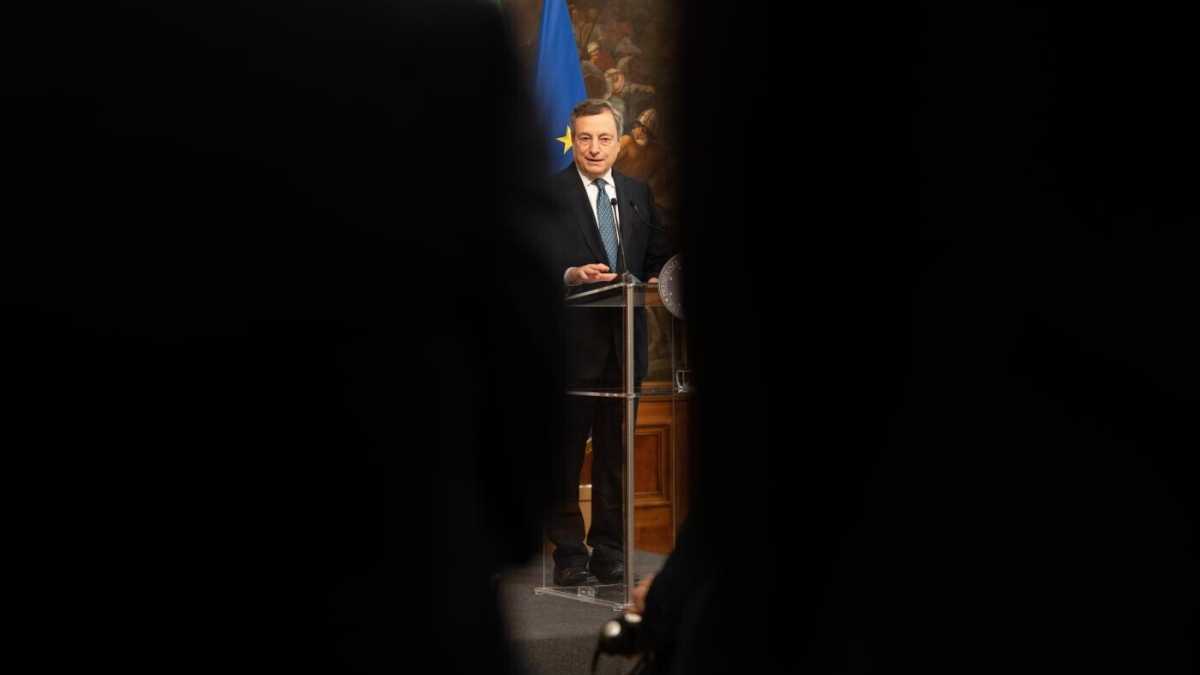 Immagine di Viva la concertazione modello Draghi: ascolto tutti, poi decido io