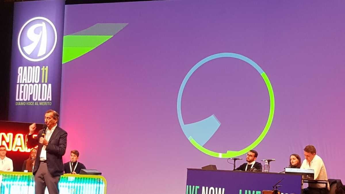 Immagine di Beppe Sala scuote la Leopolda. Renzi: "È un leader nazionale"