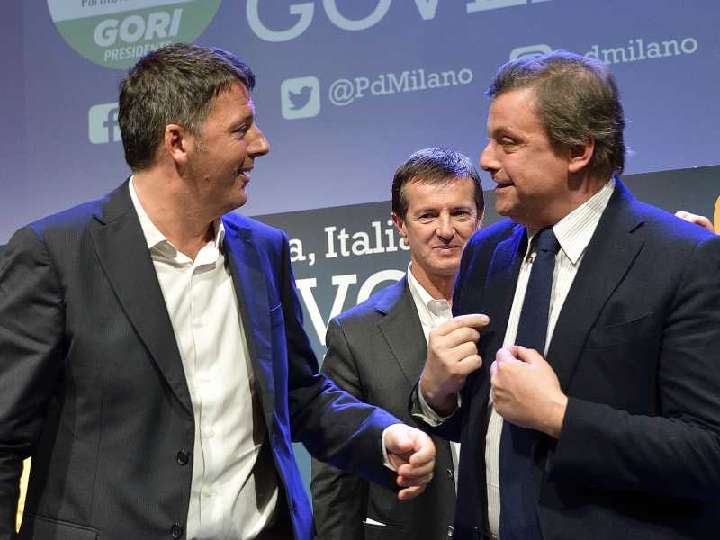 Matteo Renzi e Carlo Calenda (LaPresse)