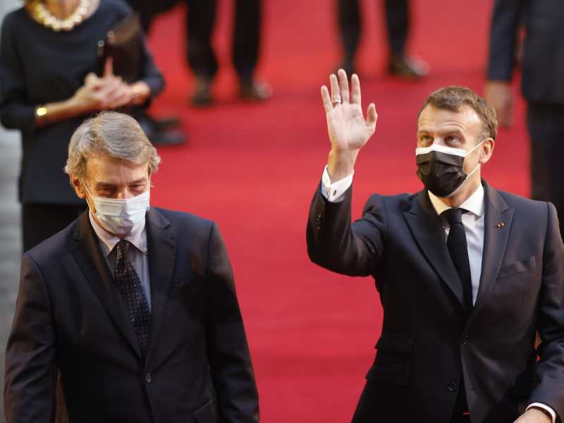 Il destino di Sassoli al Parlamento europeo dipende da Macron
