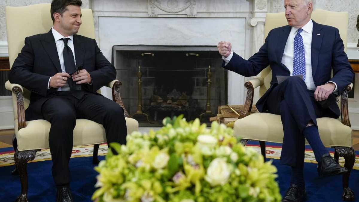 Immagine di Quanti tormenti ucraini hanno Biden e il suo governo (e da quanto tempo)