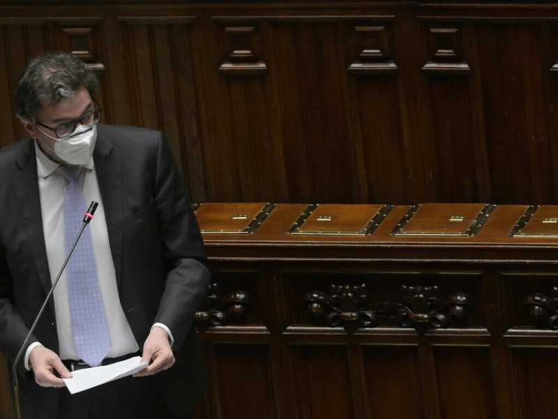 Si fa presto a dire rete unica: su Tim Giorgetti apre al golden power