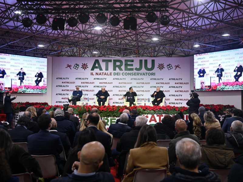 Cingolani e Descalzi ad Atreju. Meloni dà la parola all'ambientalismo pragmatico
