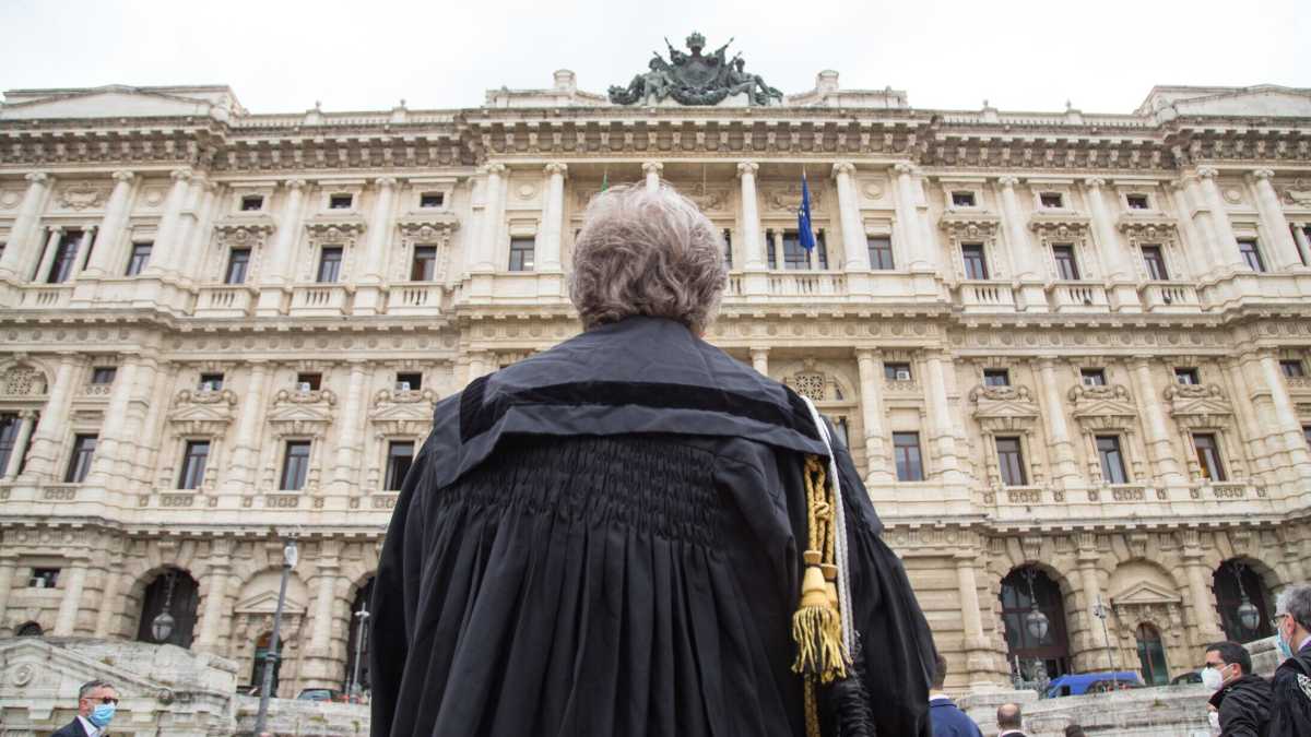 Immagine di La legge Cartabia è un buon inizio, ma sarà dura spezzare l’asse che lega magistrati e giornali