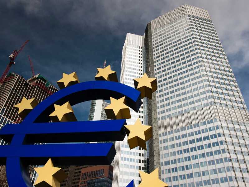 La Bce traghetta l'Europa fuori dall'incertezza