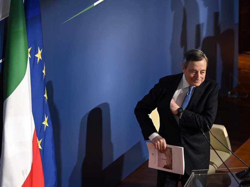 Nella partita del Quirinale si ritorna sempre a Draghi