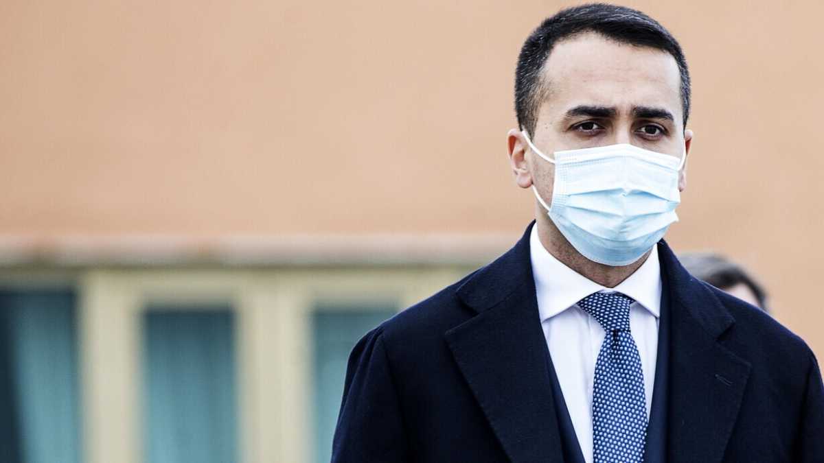 Immagine di Di Maio a Tunisi. Si cerca la quadra su migrazione, Mediterraneo e il rimpatrio dei rifiuti