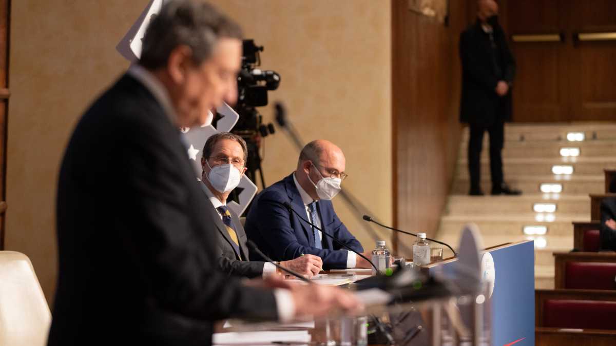 Immagine di Il governo Draghi saprebbe governare senza di lui?