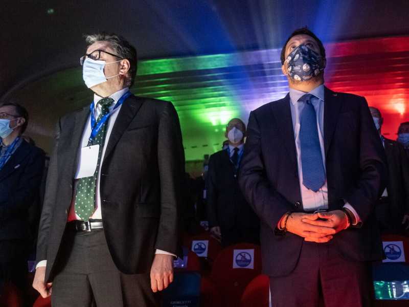 Salvini nega ma prepara l'uscita dal governo con Giorgetti. Il no di Zaia e Fedriga