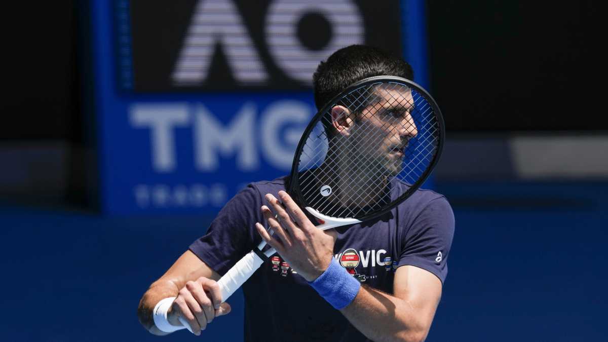 Immagine di Ecco perché Djokovic potrebbe ancora essere espulso dall'Australia