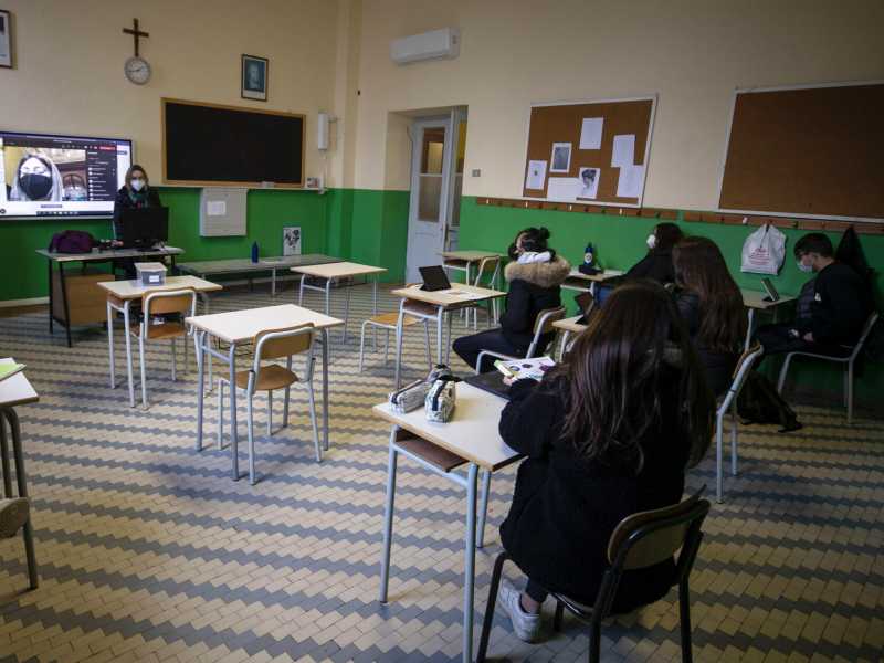 Il rientro a scuola a Roma (Ansa)&nbsp;