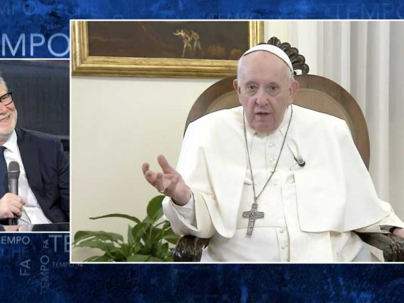 Il Papa in tv va all'assalto della mondanità spirituale