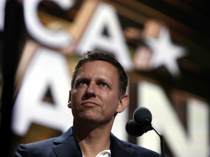 Perché Peter Thiel lascia Meta per la politica (tendenza Trump)