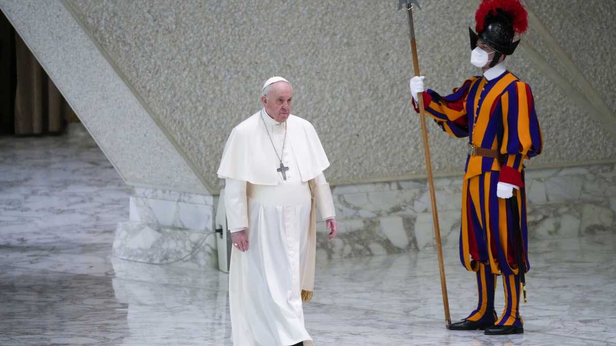 Immagine di I vescovi ucraini pronti alla battaglia, il Papa resta prudente