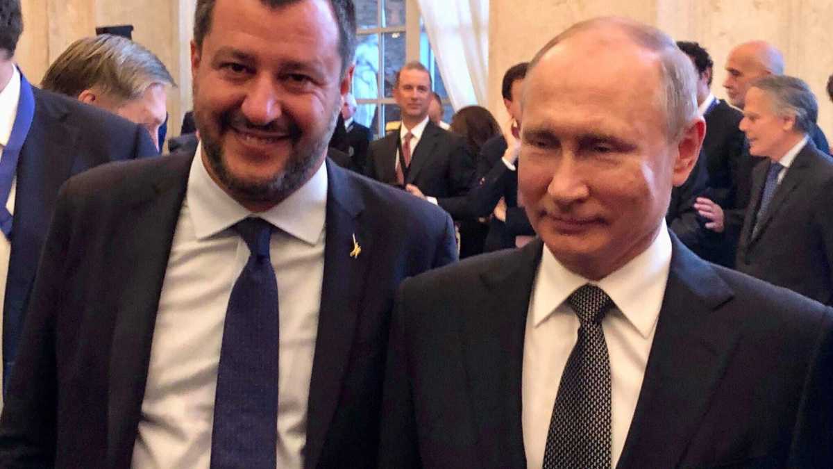 Immagine di Lega e Russia Unita: così Salvini resta ancora alleato di Putin