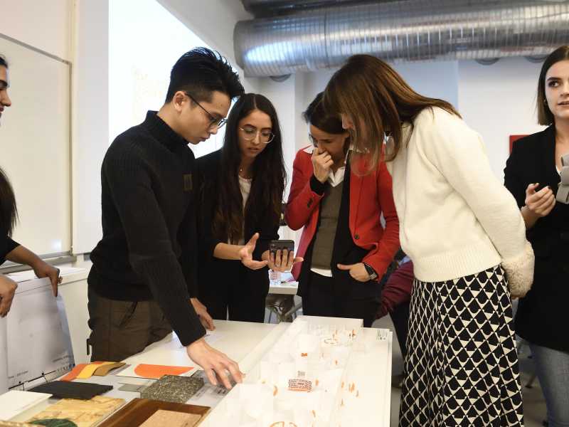 Studenti dello IED agli Amazon design awards 2019 (Ansa)&nbsp;