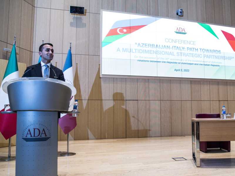 Luigi Di Maio, durante la missione a Baku, Azerbaigian (Ansa)&nbsp;<br />