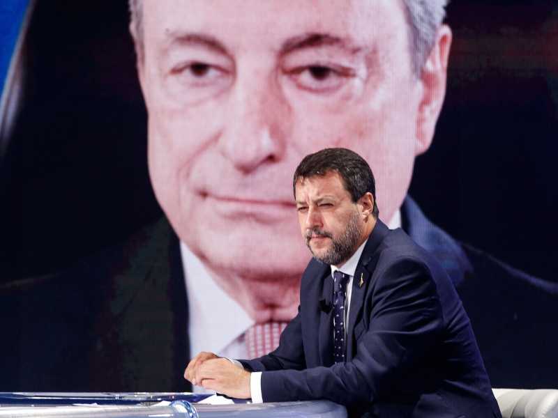 Il "Truman Salvini show". Sulla delega fiscale il governo pronto a "recitare per lui"