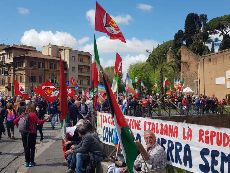 25 Aprile fra piazza e realtà: Letta contestato a Milano, Roma è un film di Bellocchio