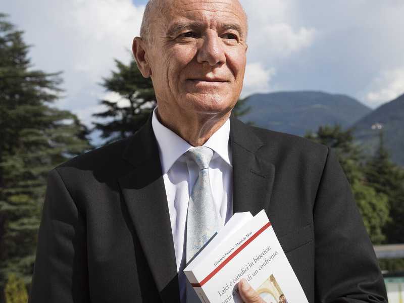 &nbsp;La foto di&nbsp;Giovanni Fornero usata nella campagna altoatesina &egrave; di C. Albarella (qui via Wikipedia)<br />