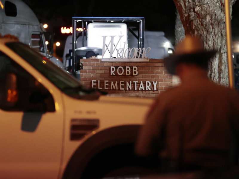 Da Sandy Hook alla strage in Texas. Cambiano le parole ma non le leggi