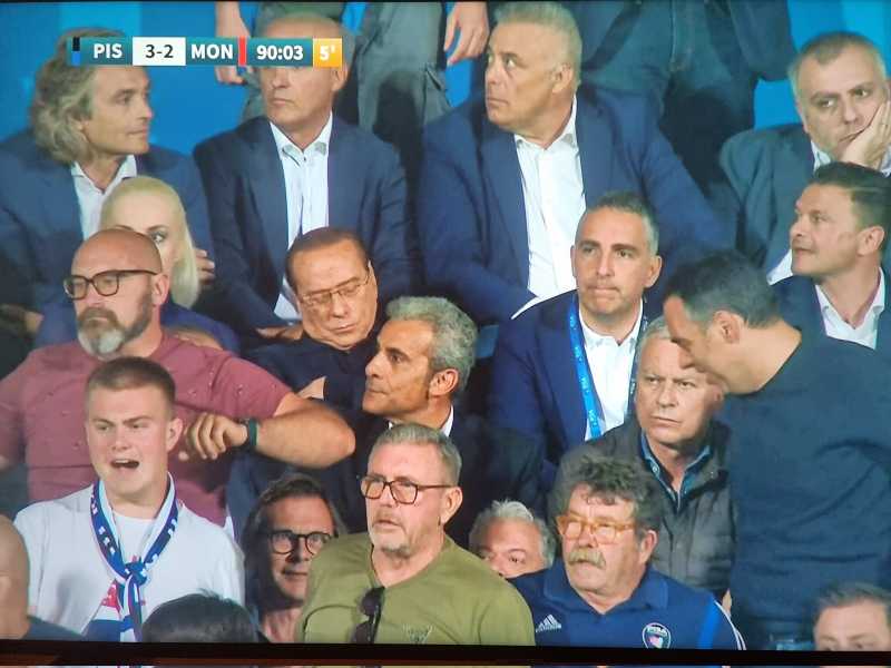 Il Monza in serie A e il pisolino del Cav. L’happy ending è il destino di Berlusconi