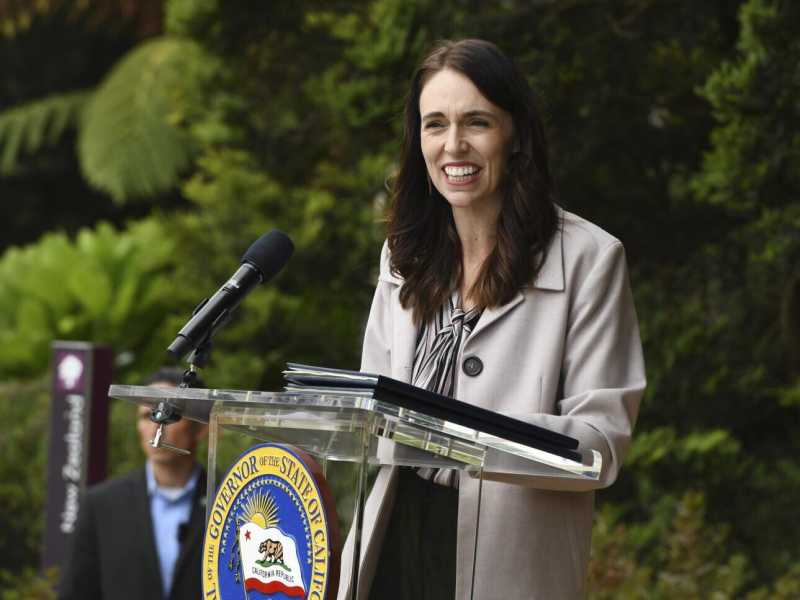 Nei giorni del lutto per la strage in Texas arriva Jacinda a dire: vietare le armi d’assalto si può