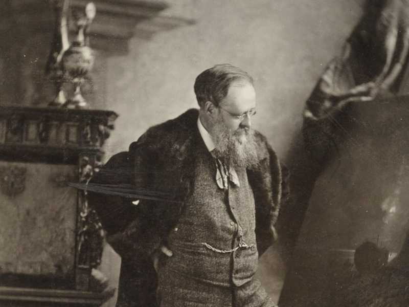 Wilkie Collins (Wikipedia)&nbsp;