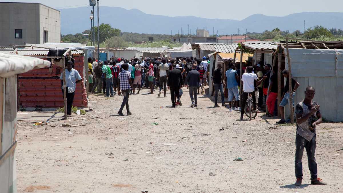 Immagine di La Francia propone uno scambio rischioso sui migranti