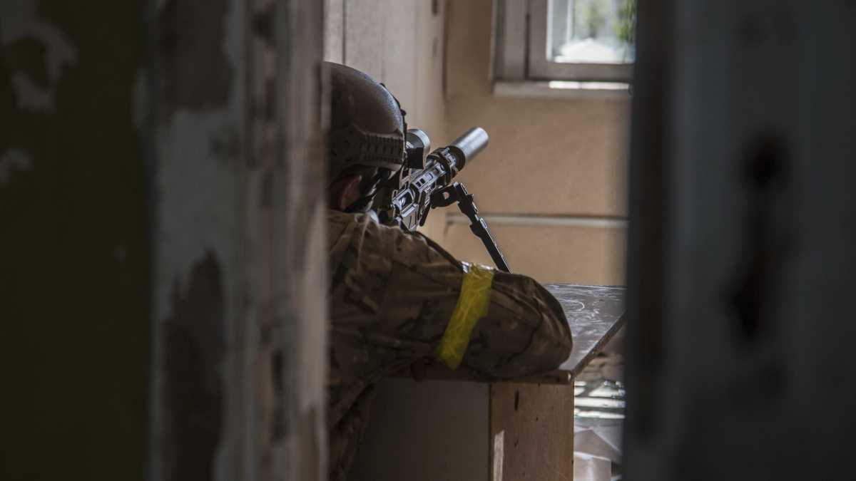Immagine di Come finirà la guerra in Ucraina? Dialogo tra gli storici Beevor e Plokhy