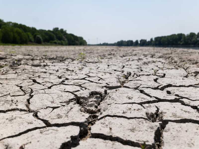 Siccità: in Italia manca l’acqua, atteso lo stato di emergenza