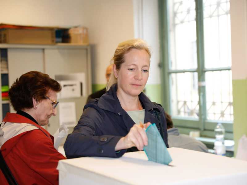 Il rebus del voto anticipato: 18, 25 settembre o 2 ottobre le date possibili
