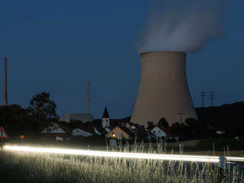 La centrale nucleare di Kernkraftwerk Isar vicino a Essenbach, in Germania (Foto di Lukas Barth/Getty Images)&nbsp;<br />