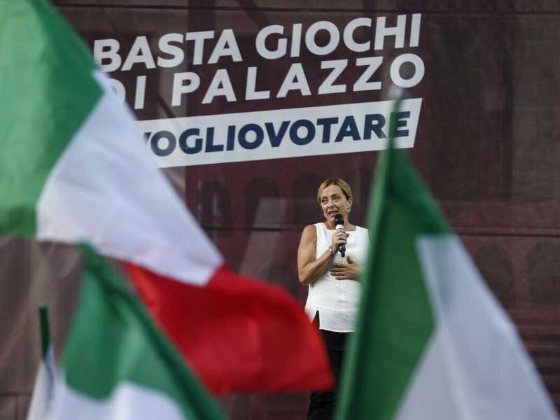 A cena con Meloni: l'establishment romano alla corte della leader di FdI