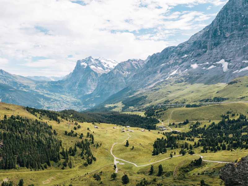&nbsp;Montagne svizzere (Foto di Marco Meyer via Unsplash)