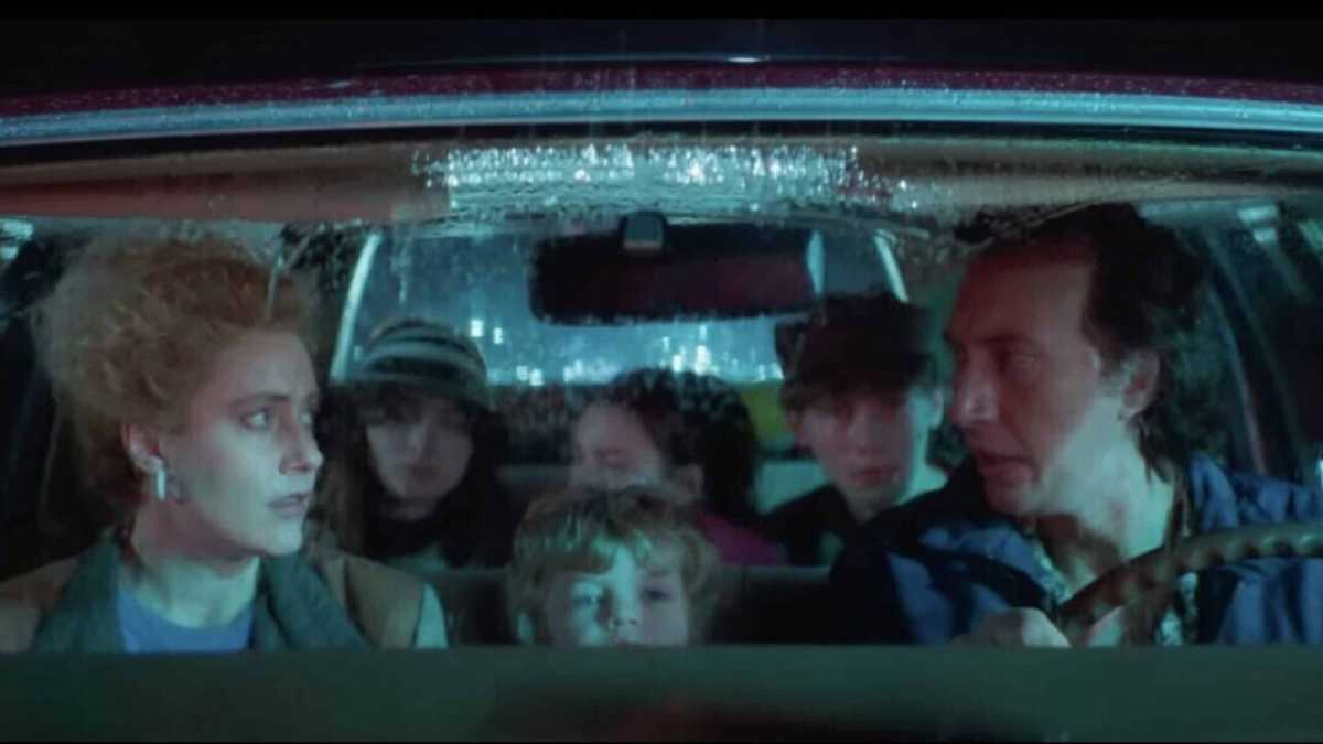 Immagine di Ci vuole coraggio, oggi, per cominciare la Mostra con un film su una nube tossica