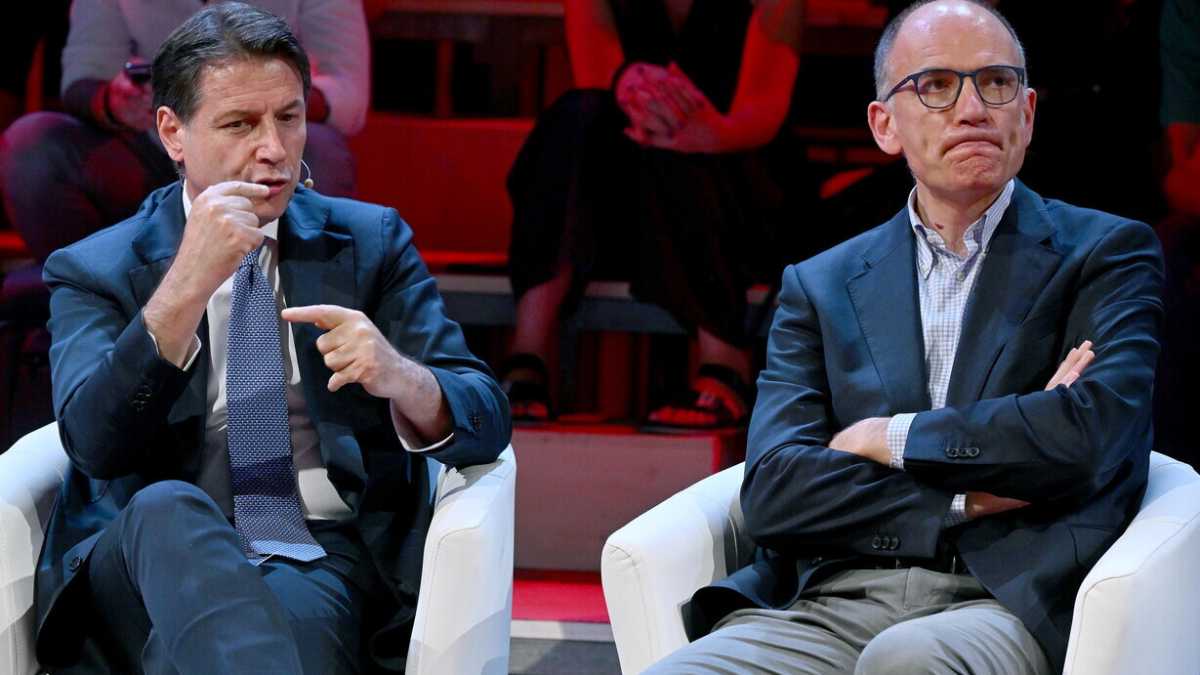 Immagine di Il fantasma di Conte al Nazareno spinge il Pd a sinistra: "Il Rdc lo difendiamo noi"