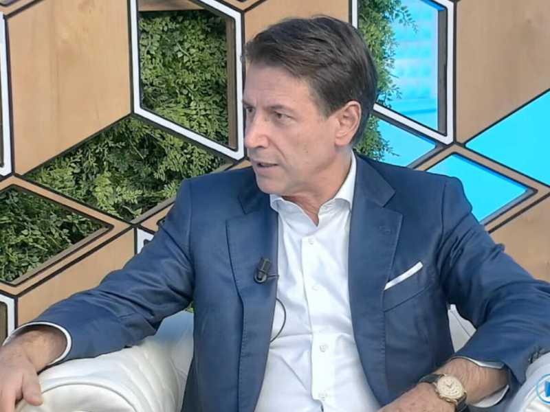 Conte: "I decreti Sicurezza furono un errore. Sì a riforme condivise con Meloni"
