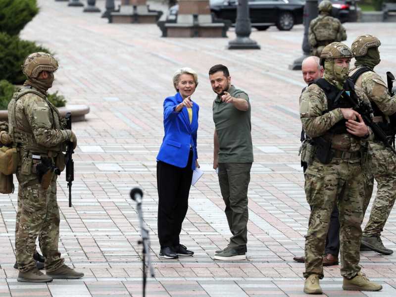 Von der Leyen e Zelensky (Ansa)