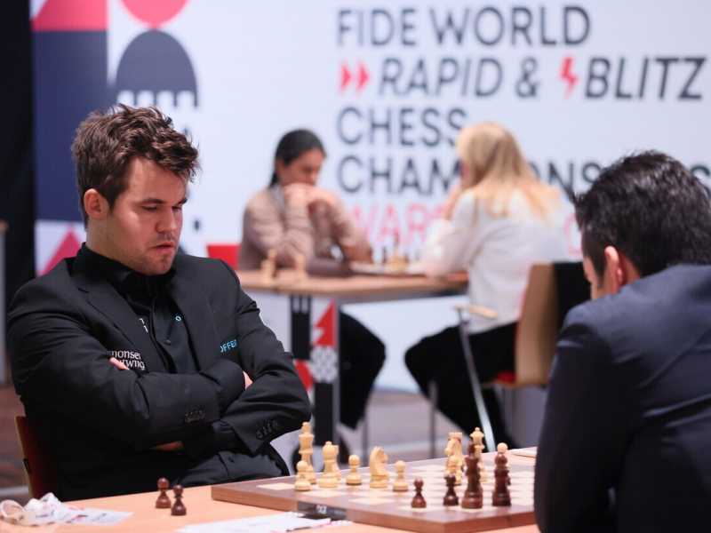 <span style="font-family: Arial, Verdana, sans-serif; font-size: 12px;">Carlsen Magnus (Ansa)</span>